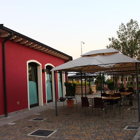 Albergo Delle Industrie Casalmaggiore Ngoại thất bức ảnh