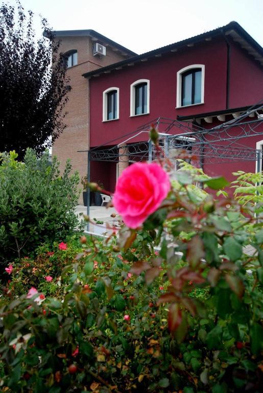 Albergo Delle Industrie Casalmaggiore Ngoại thất bức ảnh